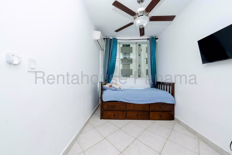 Venta de apartamento en Punta Pacifica AK