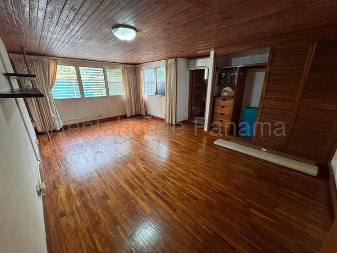 Casa en Venta en Altos de Golf AFC 26-2981