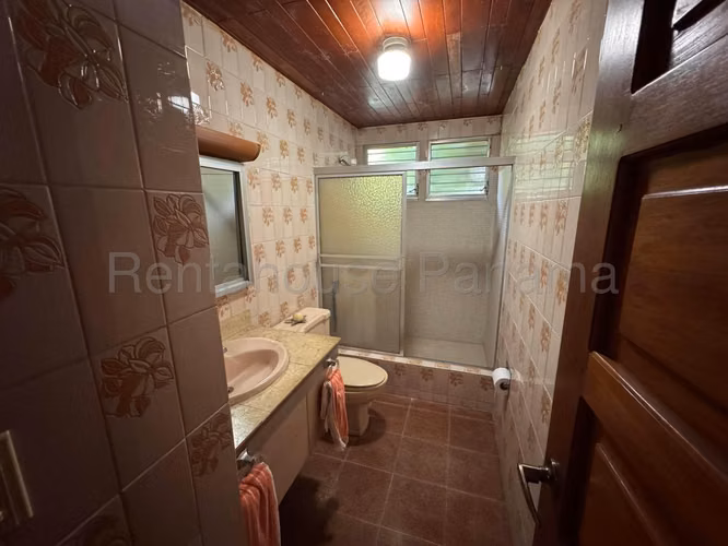 Casa en Venta en Altos de Golf AFC 26-2981