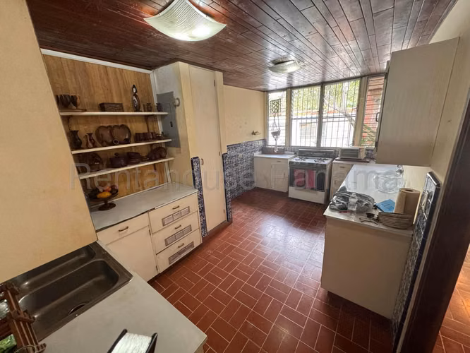 Casa en Venta en Altos de Golf AFC 26-2981