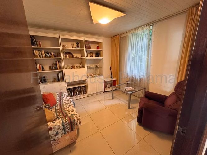 Casa en Venta en Altos de Golf AFC 26-2981