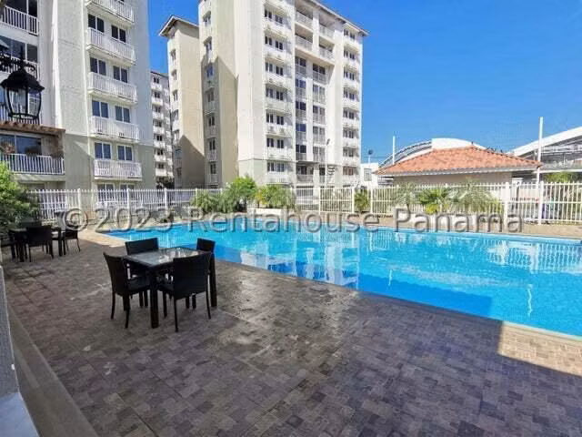 Apartamento en Venta en Versalles AFC 26-3642