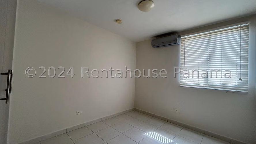 Apartamento en Venta en Versalles AFC 26-3642