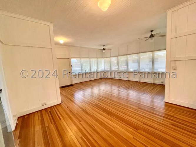 Casa en Venta en Ancon AFC 25-508