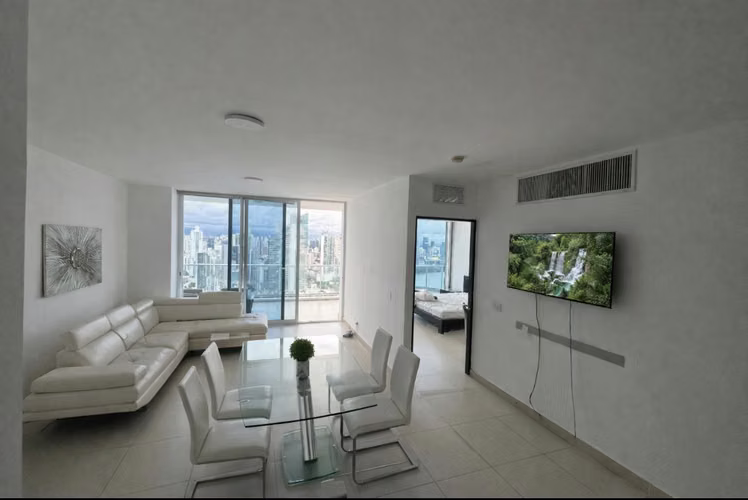PH Destiny | Piso Alto | Amplio Apartamento con Gran Balcón | Venta $270,000