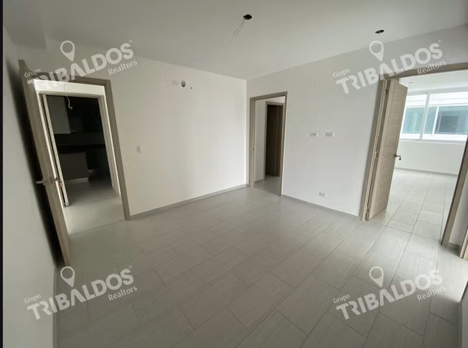 Venta de Apartamento en PH The Towers at 50Th Street, San Francisco - Imagen 6