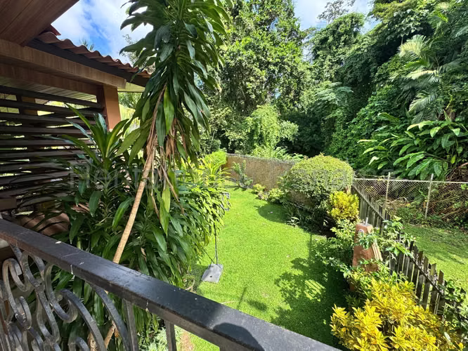 Vendo Casa Espaciosa en Condado del Rey 26-2430GG - Imagen 2