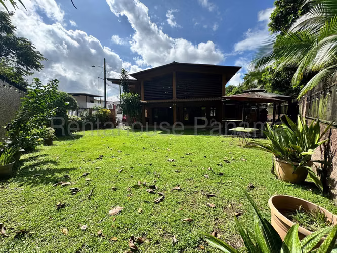 Vendo Casa Espaciosa en Condado del Rey 26-2430GG - Imagen 8