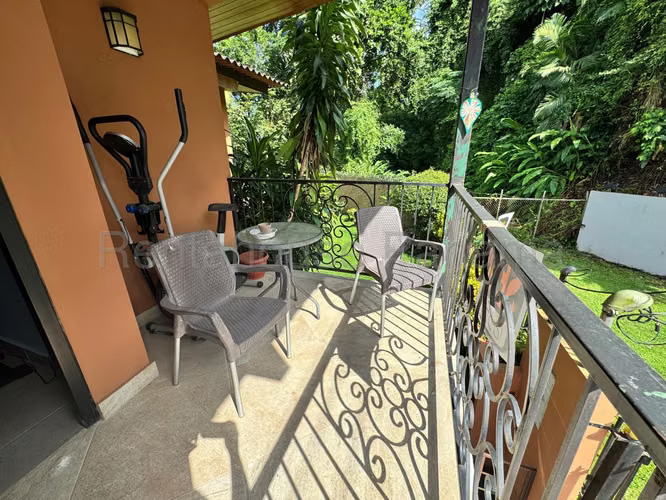 Vendo Casa Espaciosa en Condado del Rey 26-2430GG - Imagen 10