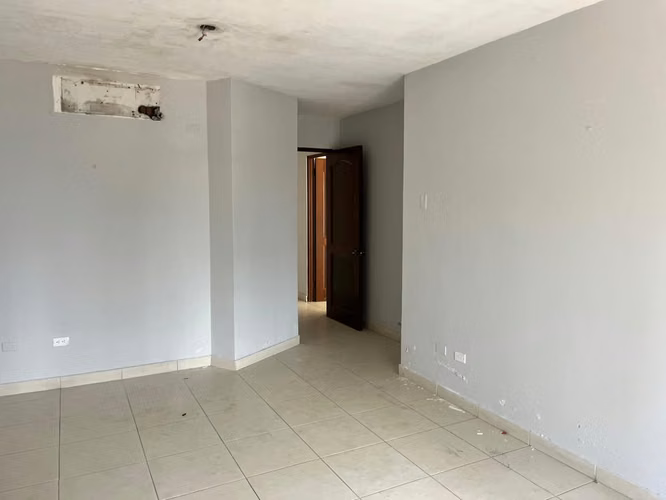 Banco Vende Apartamento en PH LONG BEACH, Coco del Mar
