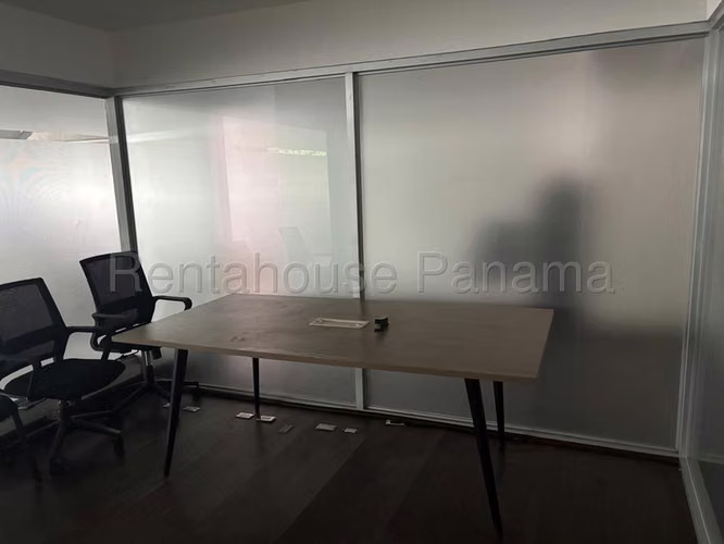 Local Comercial en Alquiler en Ancon JG