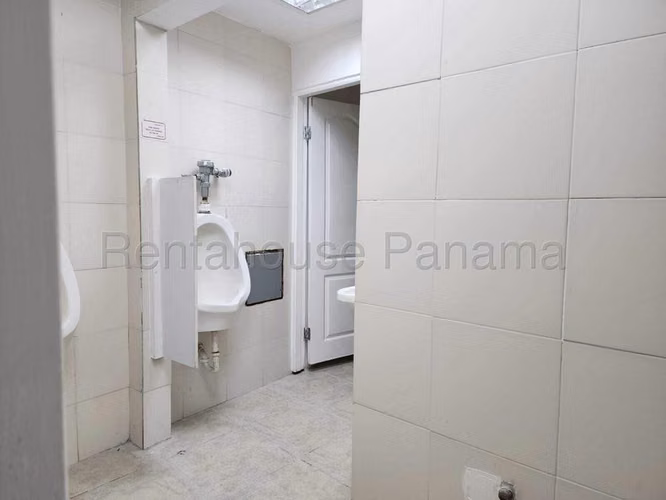 Local Comercial en Alquiler en Chanis JG