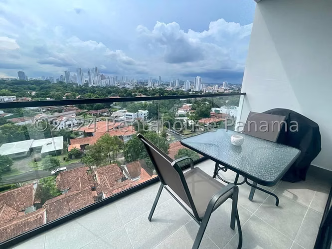 alquilo apartamento amoblado en coco del mar OF 26-5589
