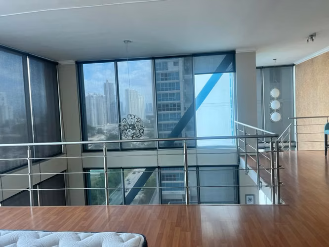 Banco Vende Apartamento en PH LOFT FOUR 41 Punta Pacífica