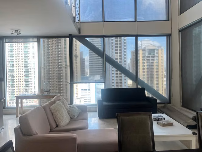 Banco Vende Apartamento en PH LOFT FOUR 41 Punta Pacífica