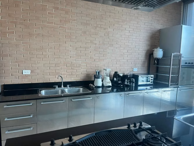 Banco Vende Apartamento en PH LOFT FOUR 41 Punta Pacífica