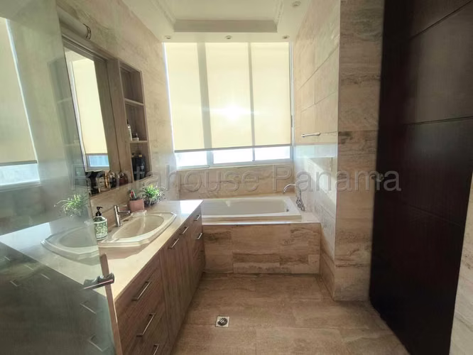 VENTA DE APARTAMENTO EN BLUE BAHIA PUNTA PACIFICA HQ - Imagen 14