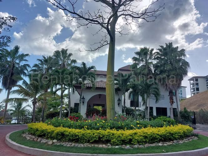 Venta de apartamento de playa amoblado en San Carlos 26JS1358