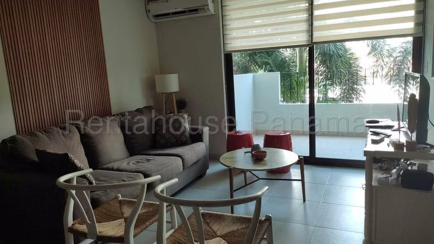 Venta de apartamento de playa amoblado en San Carlos 26JS1358