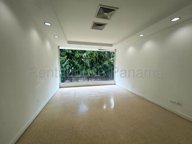 VENTA DE LOCAL EN LOTE CON MEJORAS OBARRIO HQ
