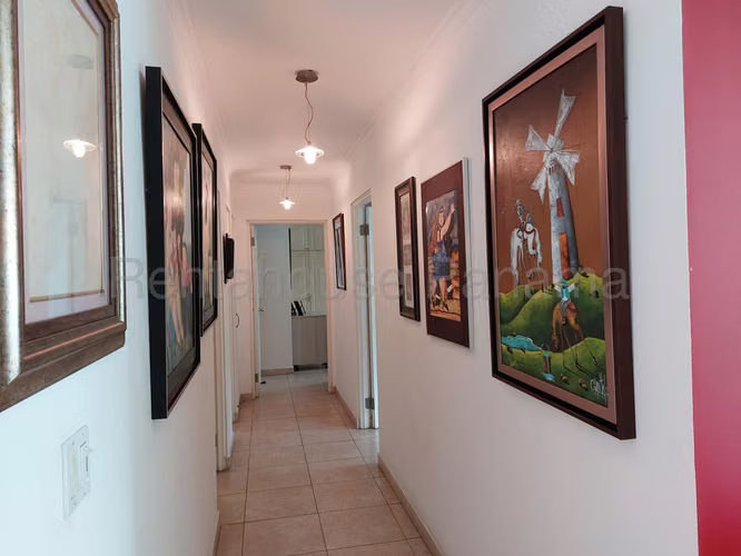 Venta de apartamento de 170m² en Punta Pacifica 26JS5390