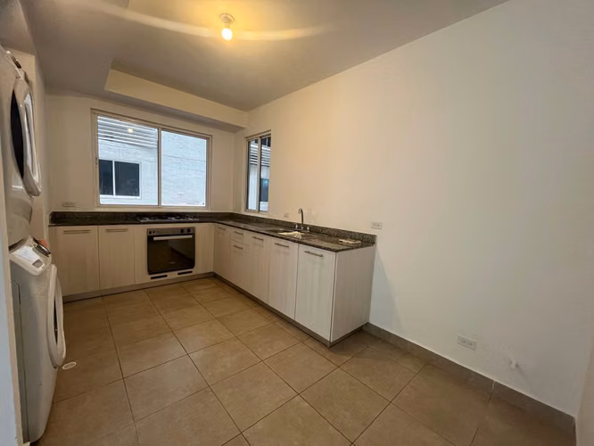 Apartamento listo para mudarse | Excelente precio | PH Torre Cantabria