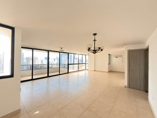 VENTA DE APARTAMENTO EN PH PERLA DEL PACIFICO, PUNTA PAITILLA (11 R)