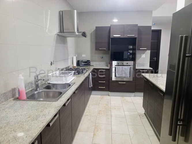 VENTA DE APARTAMENTO EN  PUNTA PACIFICA HQ