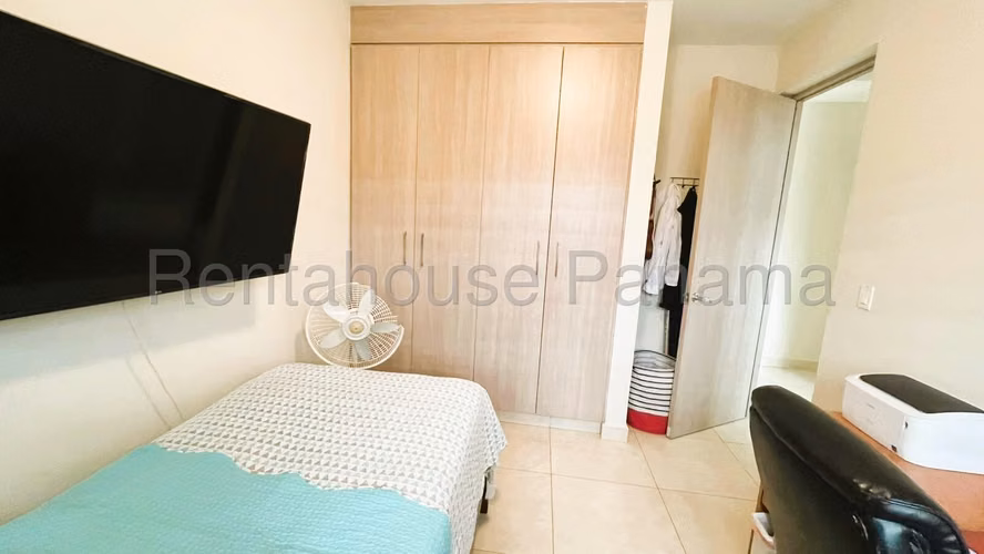 VENTA DE CASA VERSALLES HQ
