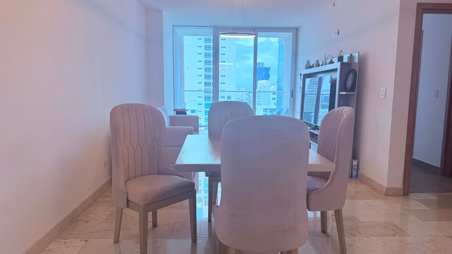 Vendo Apartamento en PH Dinasty Residences en Bella Vista