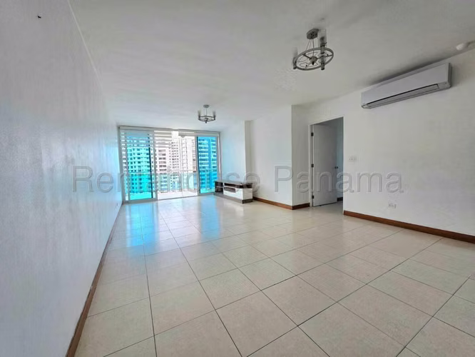 Venta de Apartamento en el Cangrejo Ph Mont Royale Mts2: 130 PD