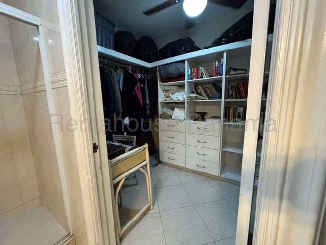 Casa en Venta en Costa del Este JG