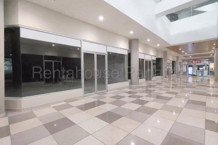 Local Comercial en Alquiler en Albrook JG