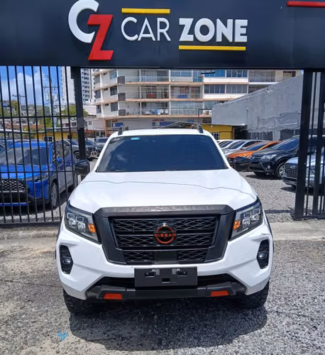 Nissan Frontier 2023