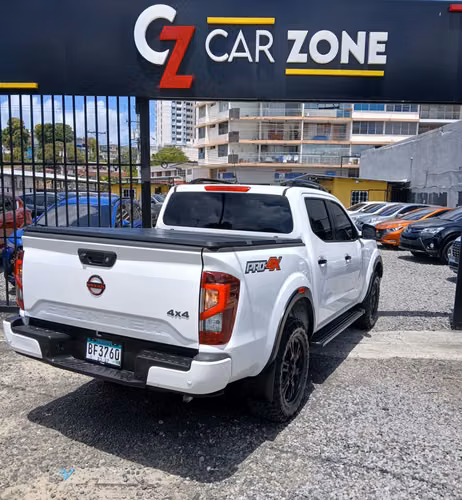Nissan Frontier 2023