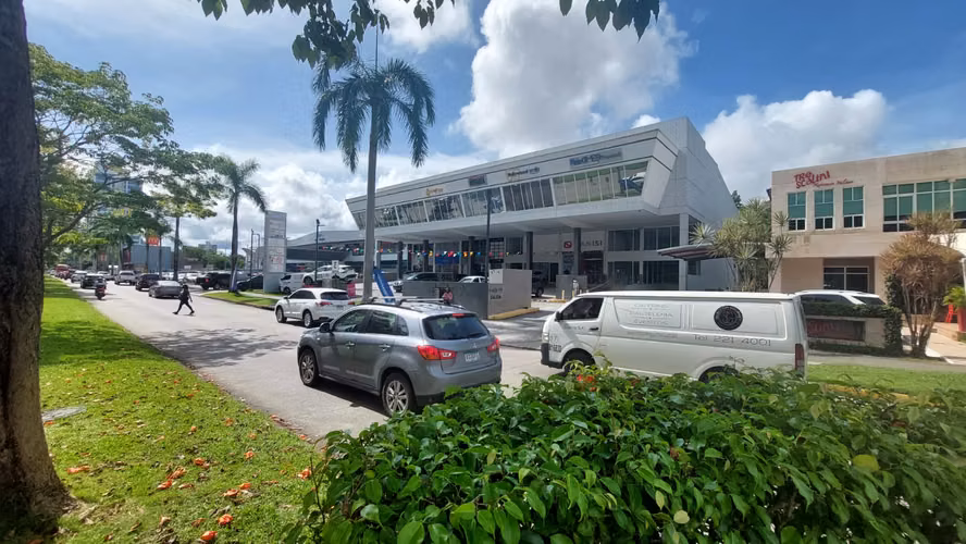 Local comercial Alquiler planta baja Plaza 770 (PB1). JR - Imagen 13