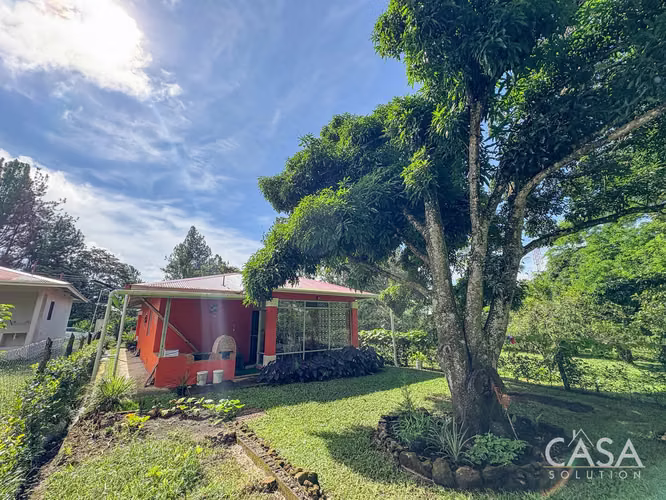 Casa de Campo en Venta con Paneles Solares en Potrerillos, cerca de Boquete