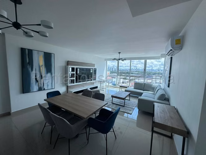 Se Vende Apartamento en Costa del Este LA25-9039