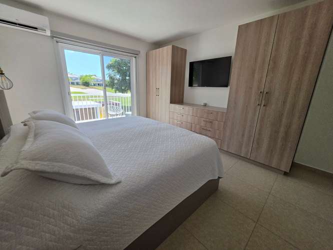 VENDO CASA. BIJAO. GATUN. REMODELADA. PLAYA. GOLF. PADEL.