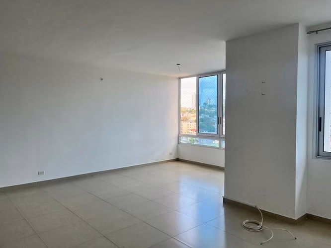 Banco Vende Apartamento en PH MACEDONIA TOWERS, Pueblo Nuevo - Imagen 3