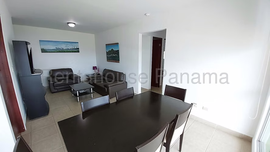 Alquiler apartamento Costa del Este JM