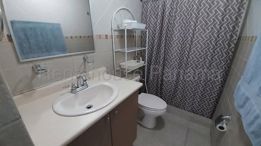 Alquiler apartamento Costa del Este JM