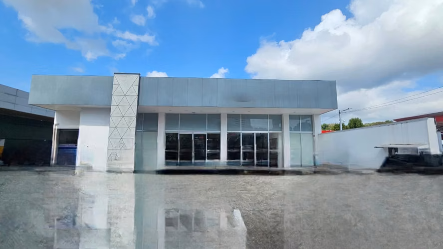 Commercial Space for Rent in Tumba Muerto
