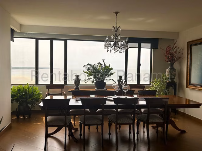 Se Vende Apartamento en Coco del Mar LA25-9426