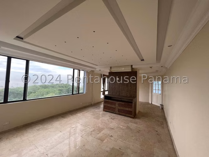 Se Vende Apartamento en Coco del Mar LA26-2778