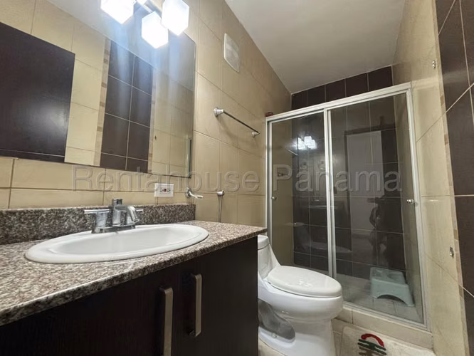 Se Vende Apartamento en San Francisco LA26-5603