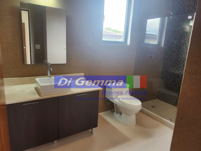VENTA DE CASA EN PANAMA PACIFICO PH RIVER VALLEY