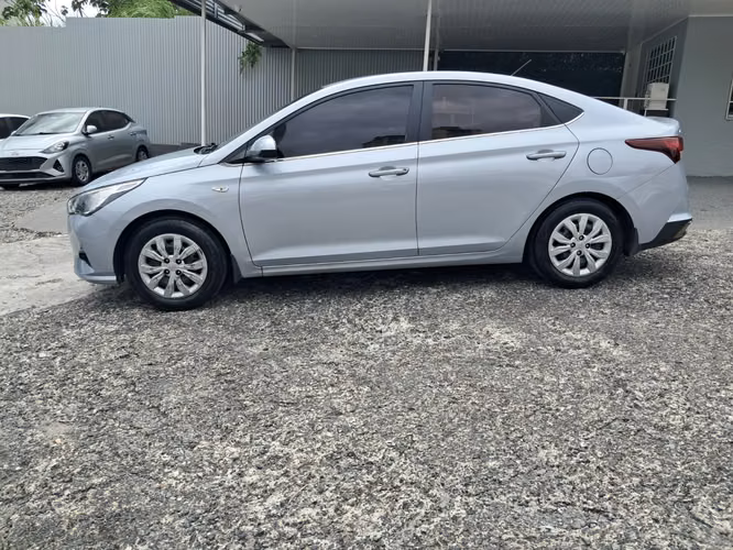 HYUNDAI ACCENT 2023 - Imagen 5