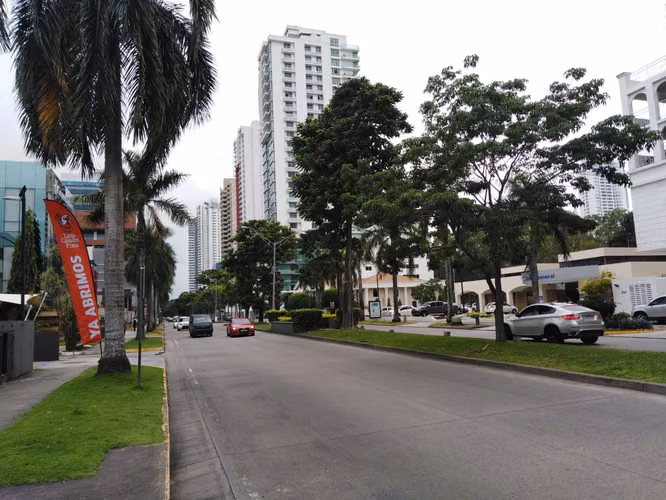 Venta de Plaza Comercial en Costa del Este, Ubicación Prime.JR