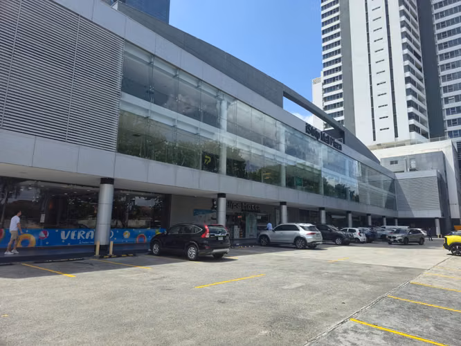 local comercial Planta Baja 222 mts2 Costa del Este I STRIP, JR